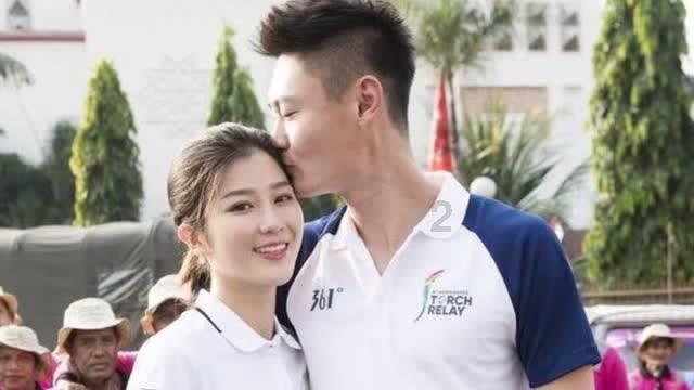 连接正负极
