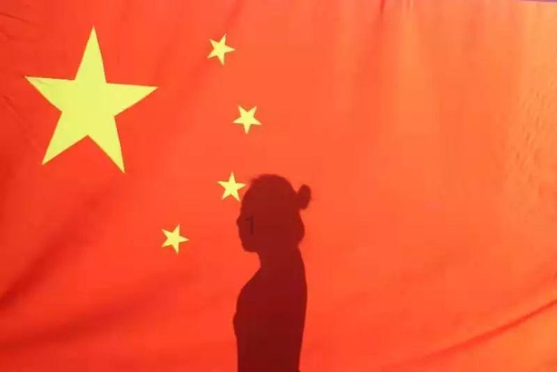 逃离潮湿的房屋