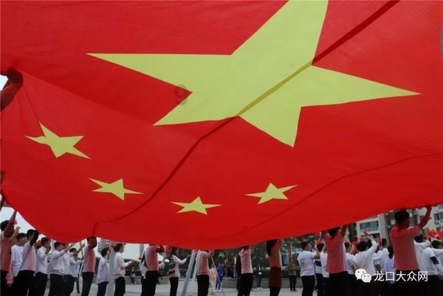 加尾翼加灯光，这些改装车都被查了