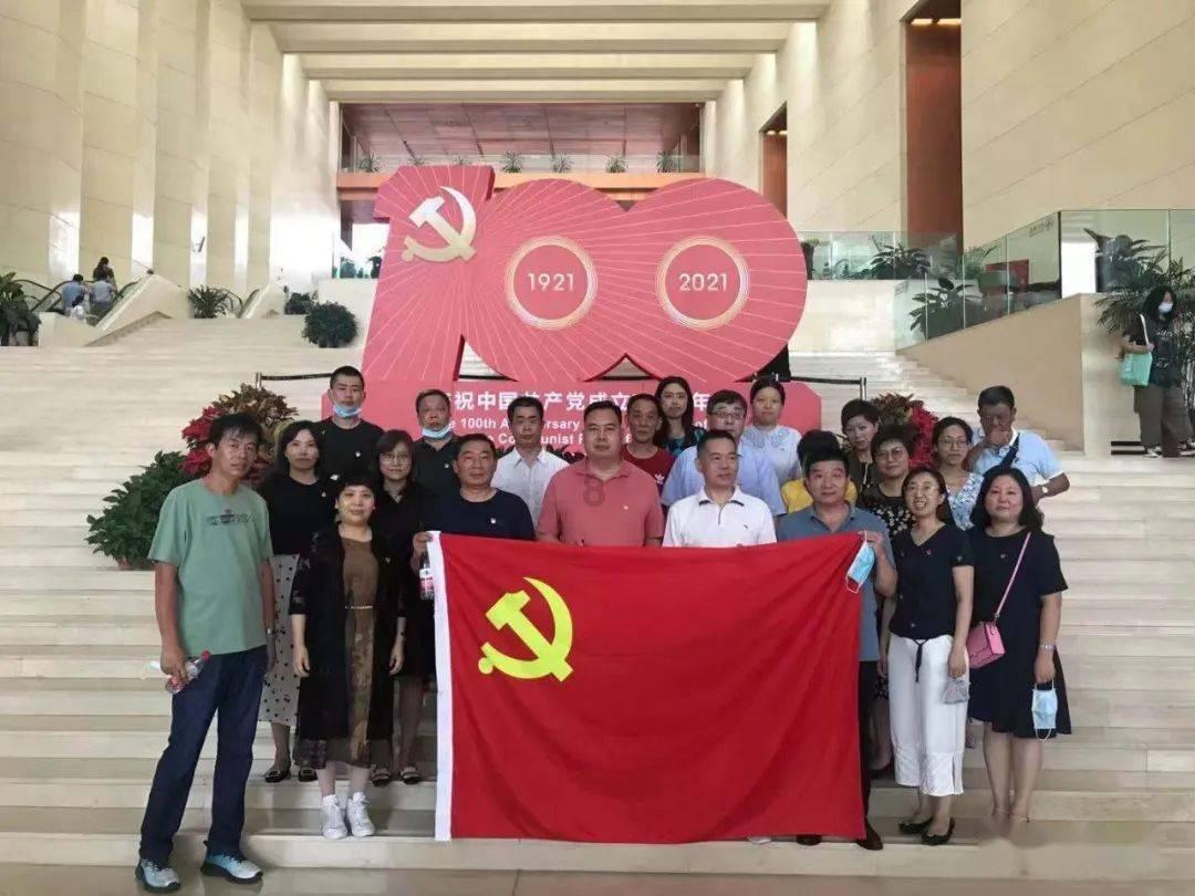 阿凯历险记