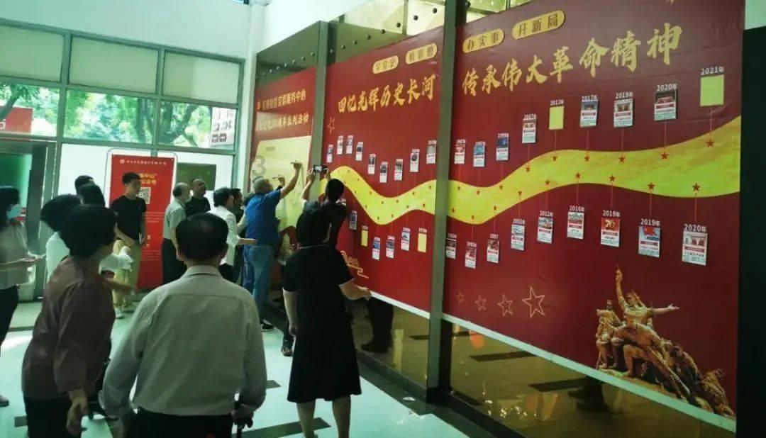 探索奇妙世界,大部分女生都喜欢什么类型的男生?蜗等你来挖掘!
